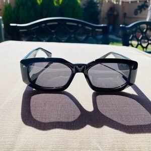 PRIVÉ REVAUX Sunglasses